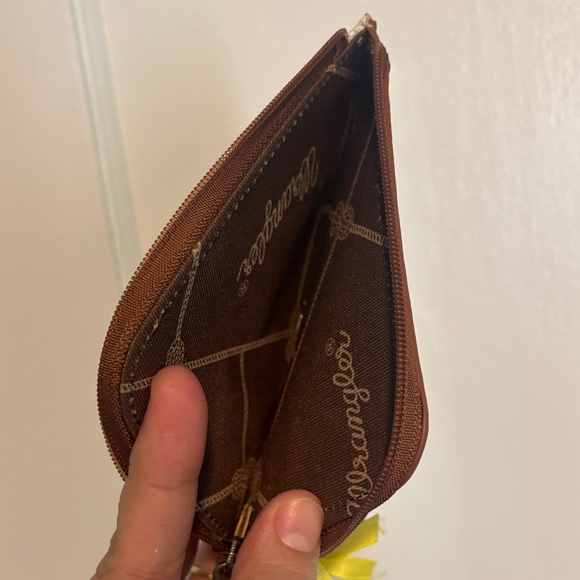 Wrangler Tan and Cream Geometric Women's Wallet - Picture 4 of 6